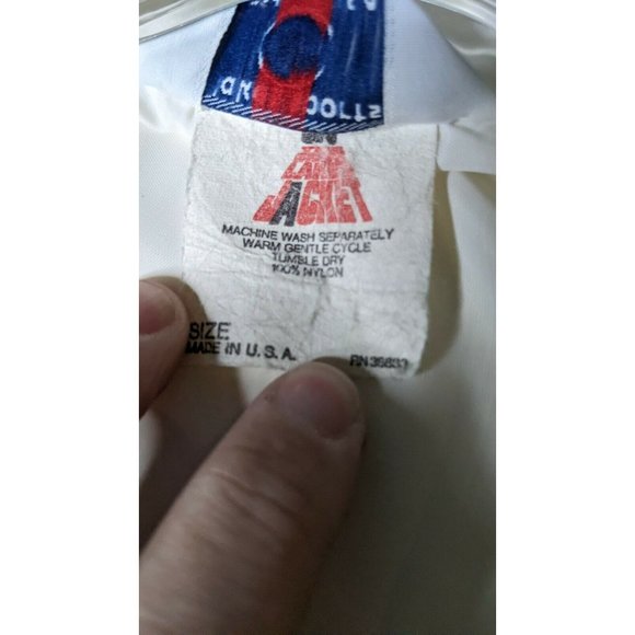 Vintage 1986 STROH Beer Statue centennial Liberty white nylon jacket L Hipster - Picture 8 of 10